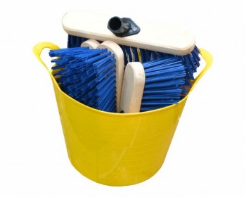 Bucket of 11in Stiff Blue PVC Bristle Brush Heads With Sockets